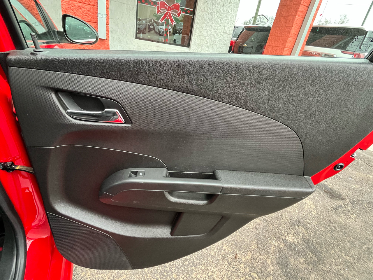 Chevrolet Sonic 5dr HB Auto RS 2013