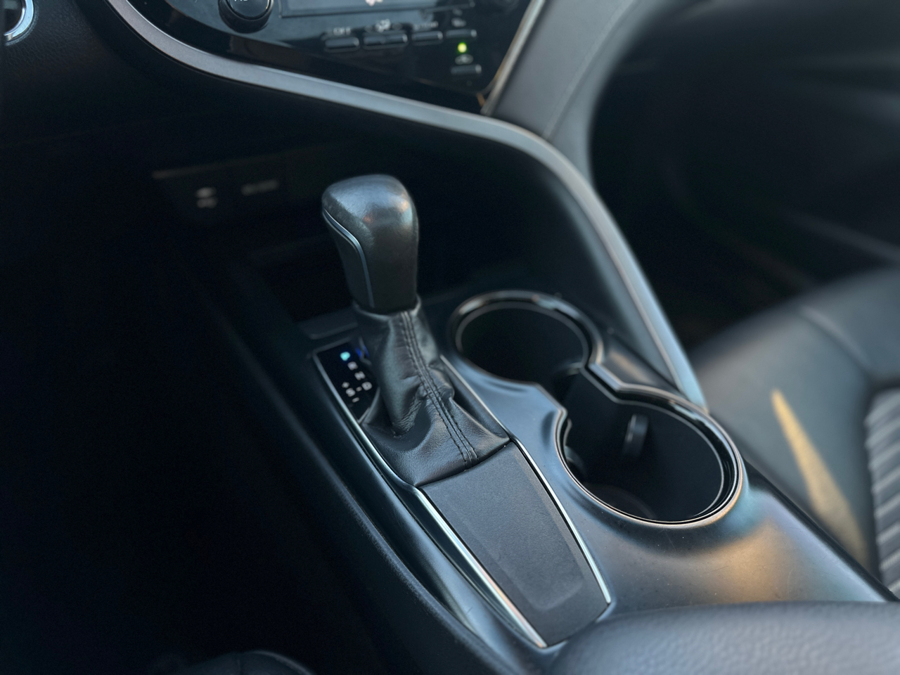 Toyota Camry XLE Auto (Natl) 2019