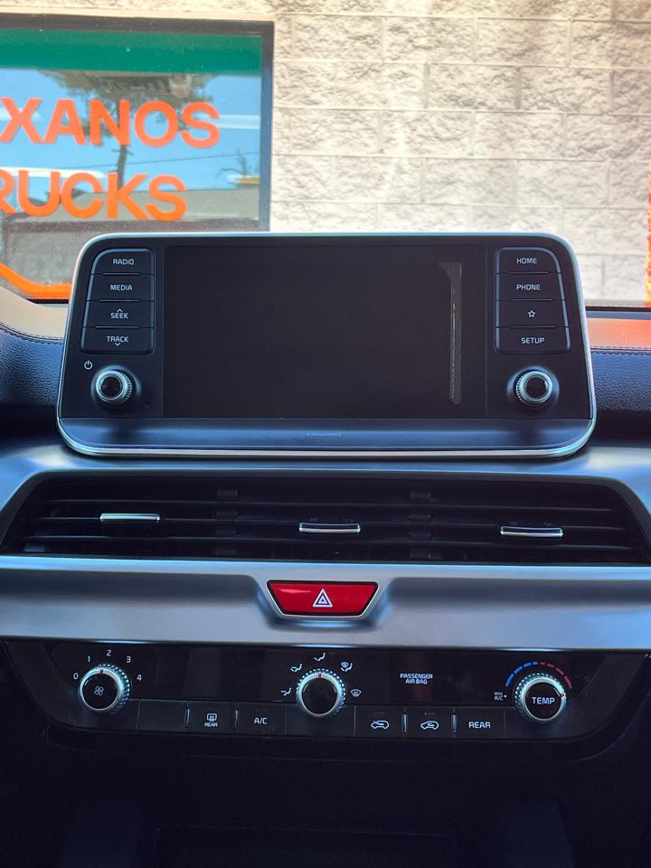 Kia Telluride LX FWD 2021