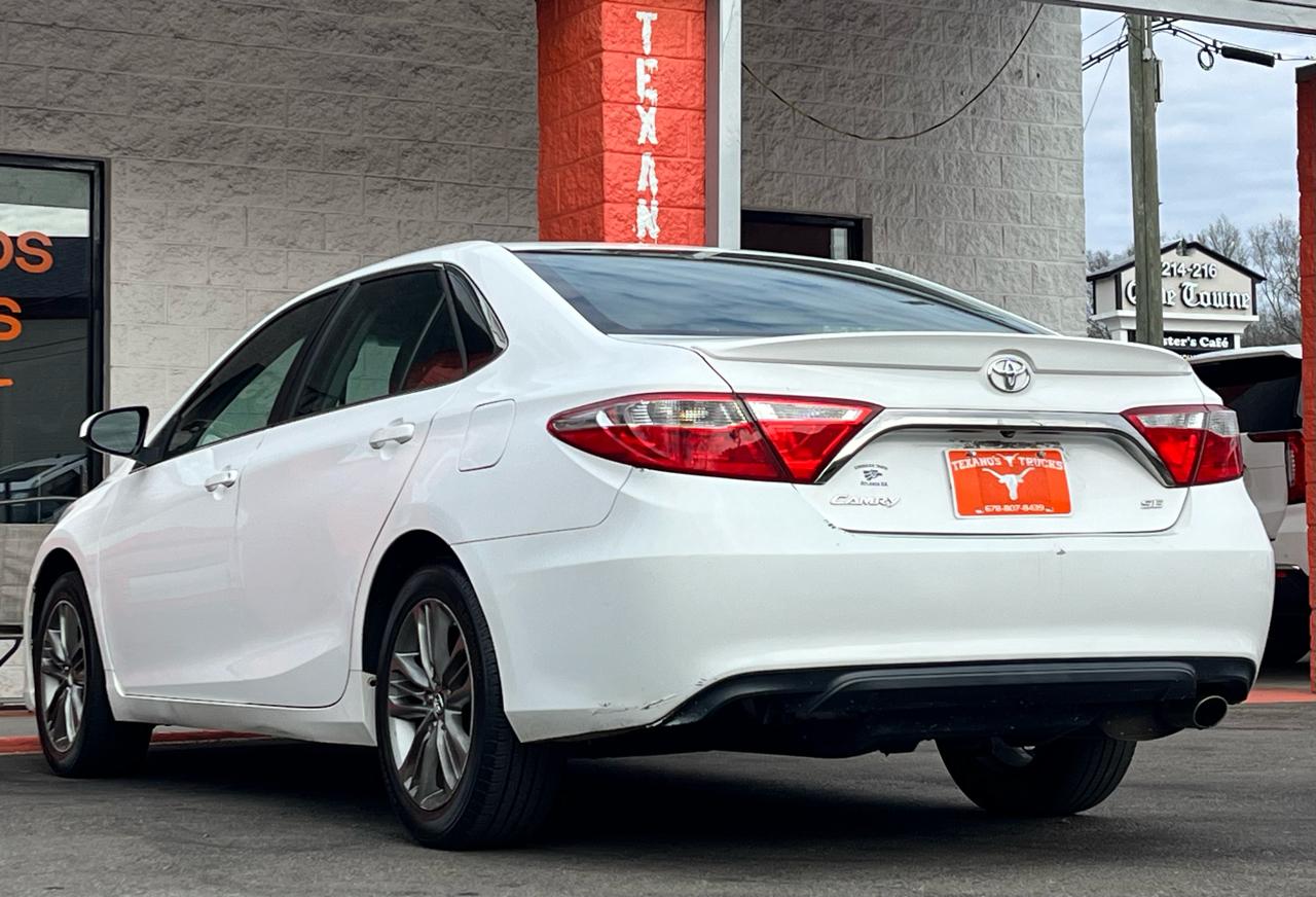 Toyota Camry XLE Auto (Natl) 2017