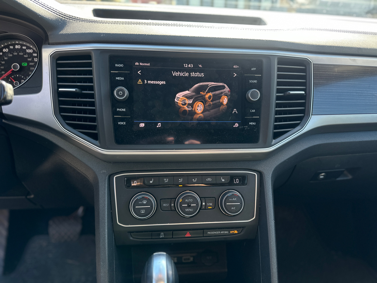 Volkswagen Atlas 3.6L V6 SE w/Technology 4MOTION 2019