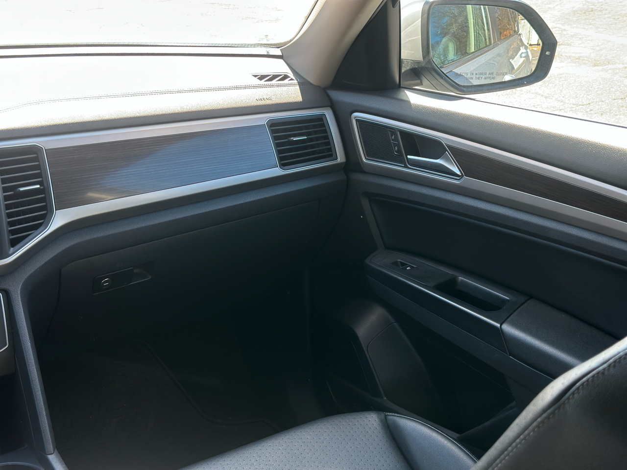 Volkswagen Atlas 3.6L V6 SE w/Technology 4MOTION 2019