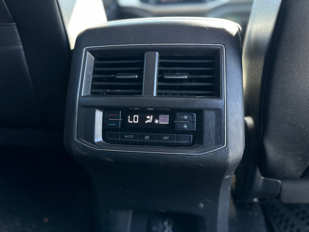 Volkswagen Atlas 3.6L V6 SE w/Technology 4MOTION 2019