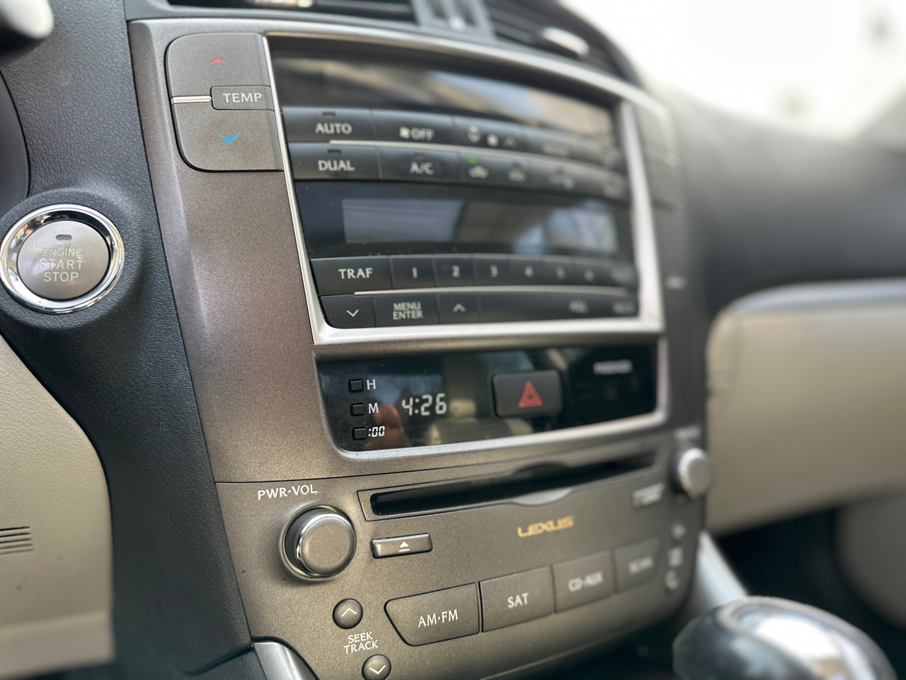 Lexus IS 250 4dr Sport Sdn Auto RWD 2013