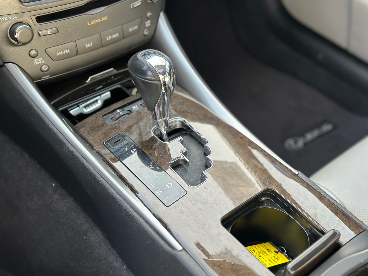 Lexus IS 250 4dr Sport Sdn Auto RWD 2013