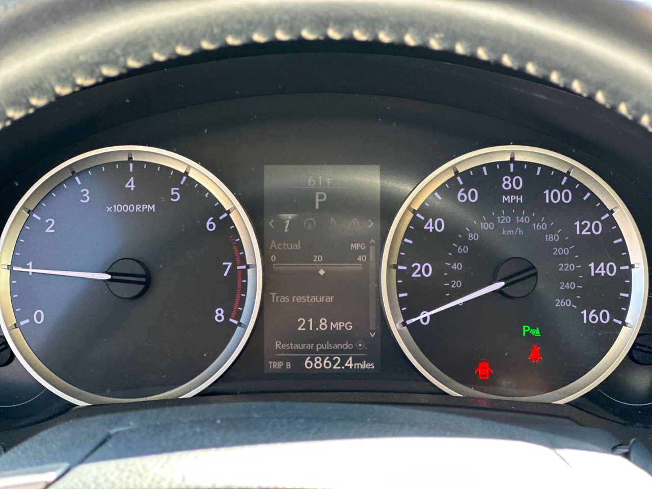 Lexus IS 250 4dr Sport Sdn RWD 2015