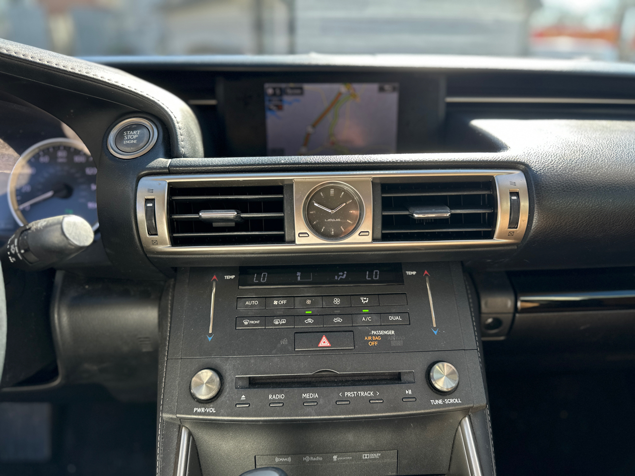 Lexus IS 250 4dr Sport Sdn RWD 2015