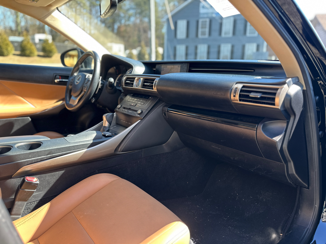 Lexus IS 250 4dr Sport Sdn RWD 2015