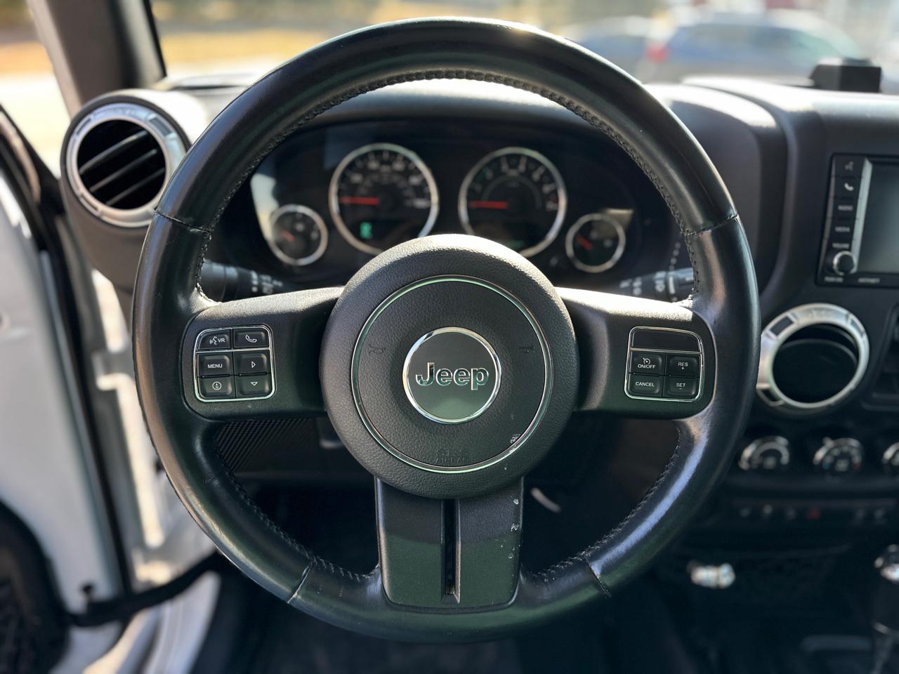 Jeep Wrangler Unlimited 4WD 4dr Sahara 2015