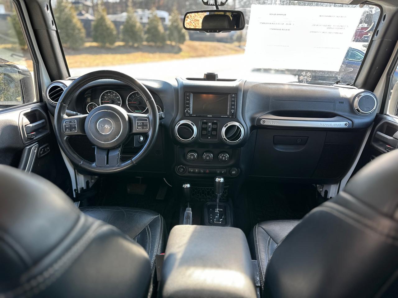 Jeep Wrangler Unlimited 4WD 4dr Sahara 2015