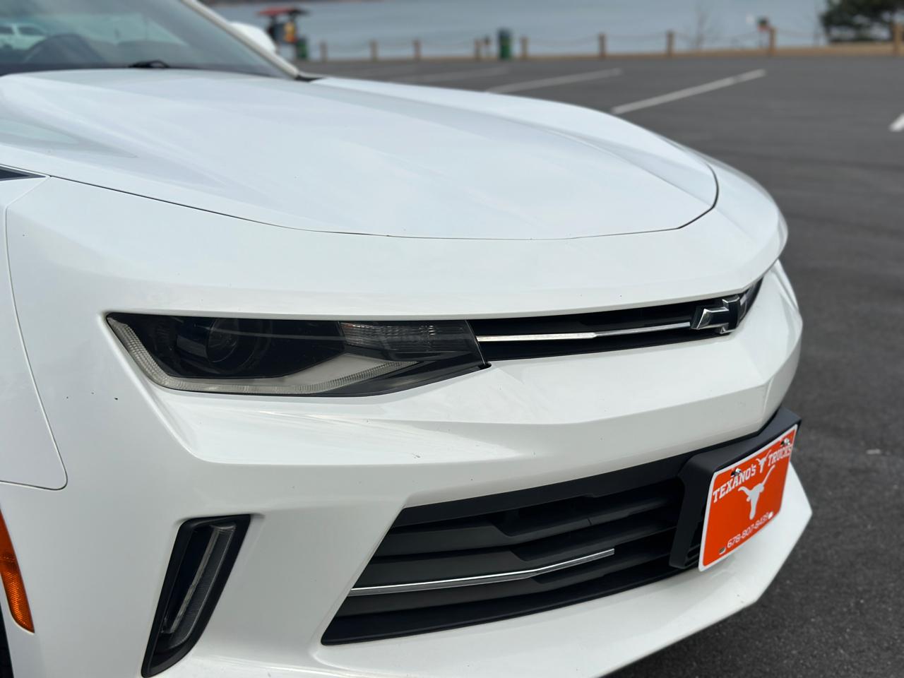 Chevrolet Camaro 2dr Cpe RS 2017