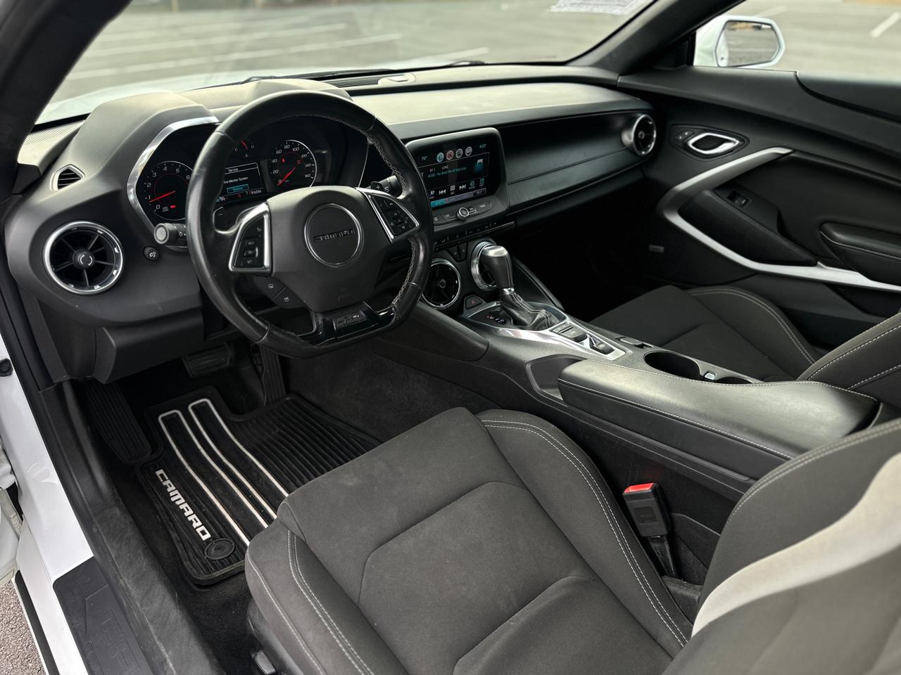 Chevrolet Camaro 2dr Cpe RS 2017