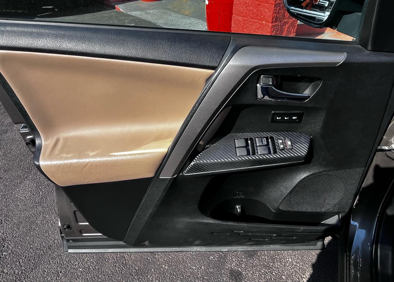 Toyota RAV4 FWD 4dr Limited (Natl) 2015