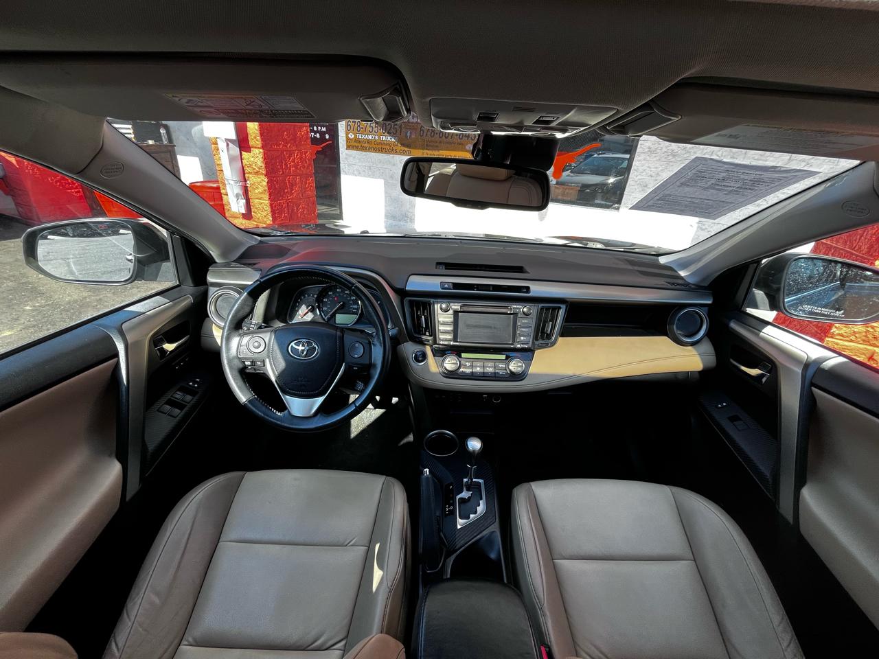 Toyota RAV4 FWD 4dr Limited (Natl) 2015