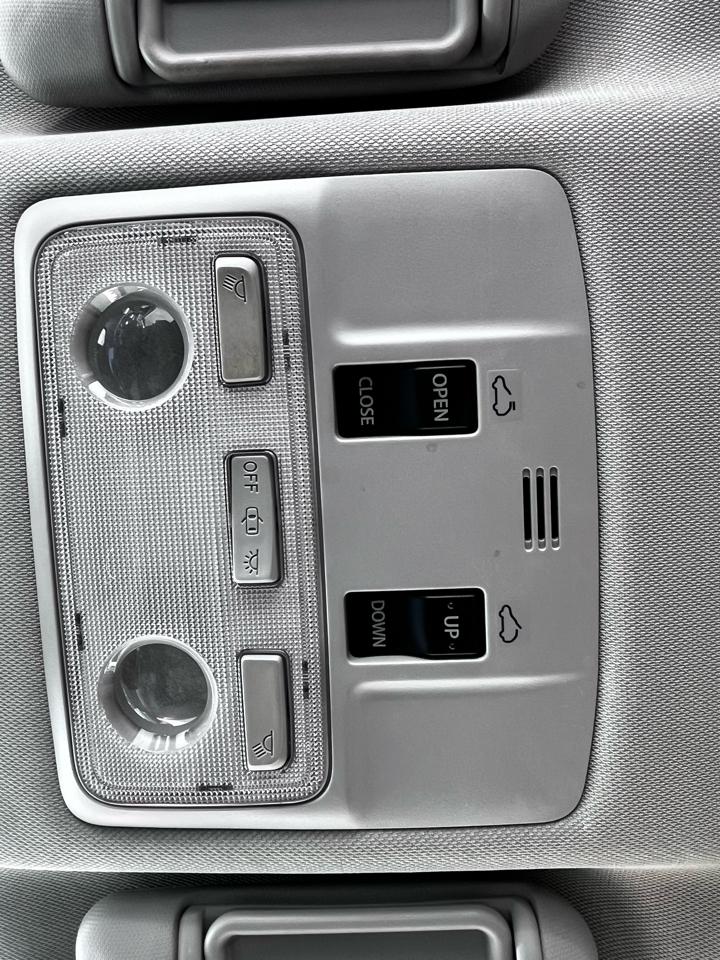 Toyota RAV4 FWD 4dr Limited (Natl) 2015