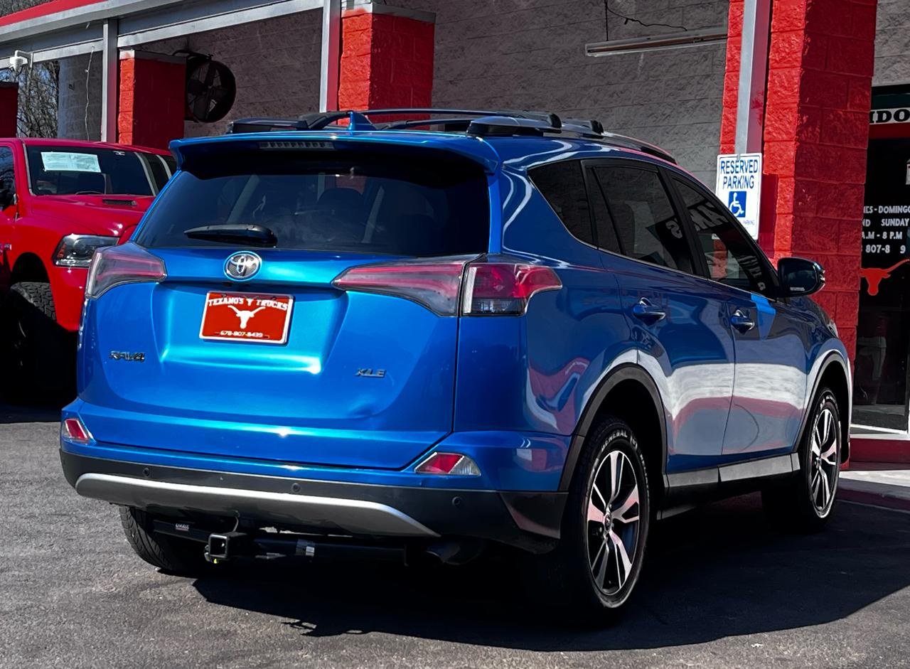 Toyota RAV4 Adventure FWD (Natl) 2018