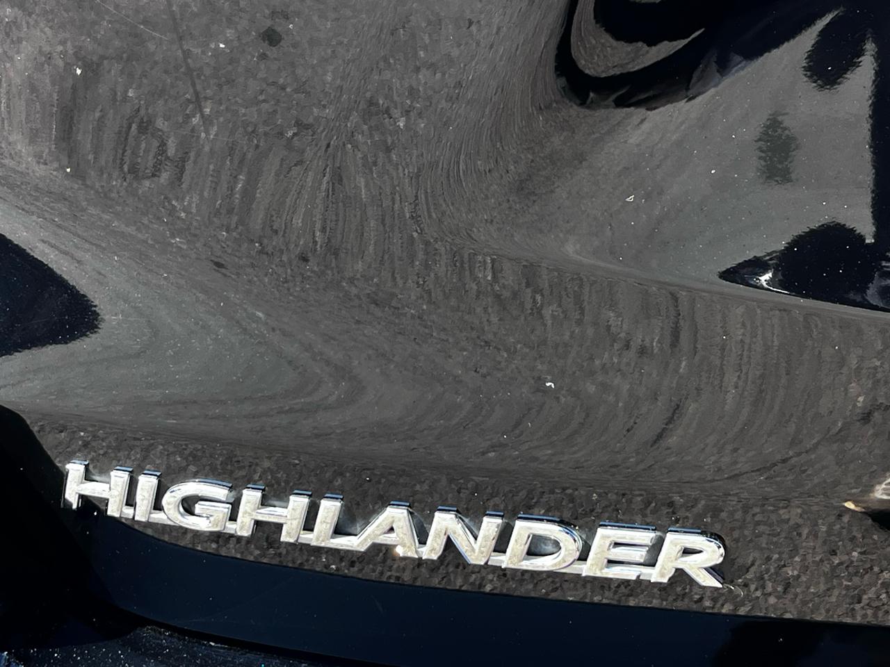 Toyota Highlander FWD 4dr V6 XLE (Natl) 2015