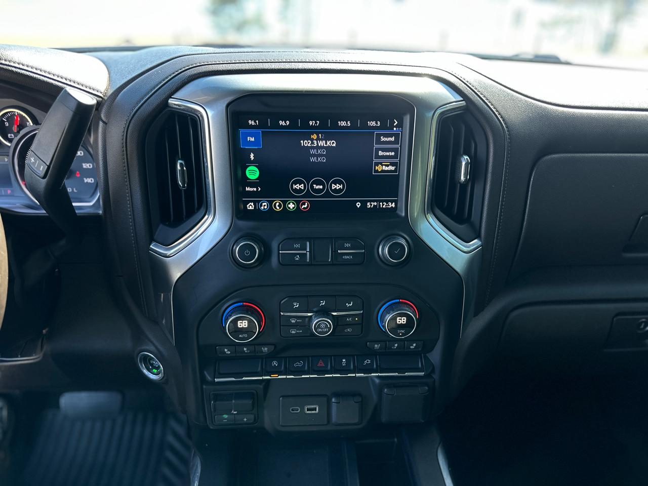 Chevrolet Silverado 1500 4WD Crew Cab 147" LTZ 2019