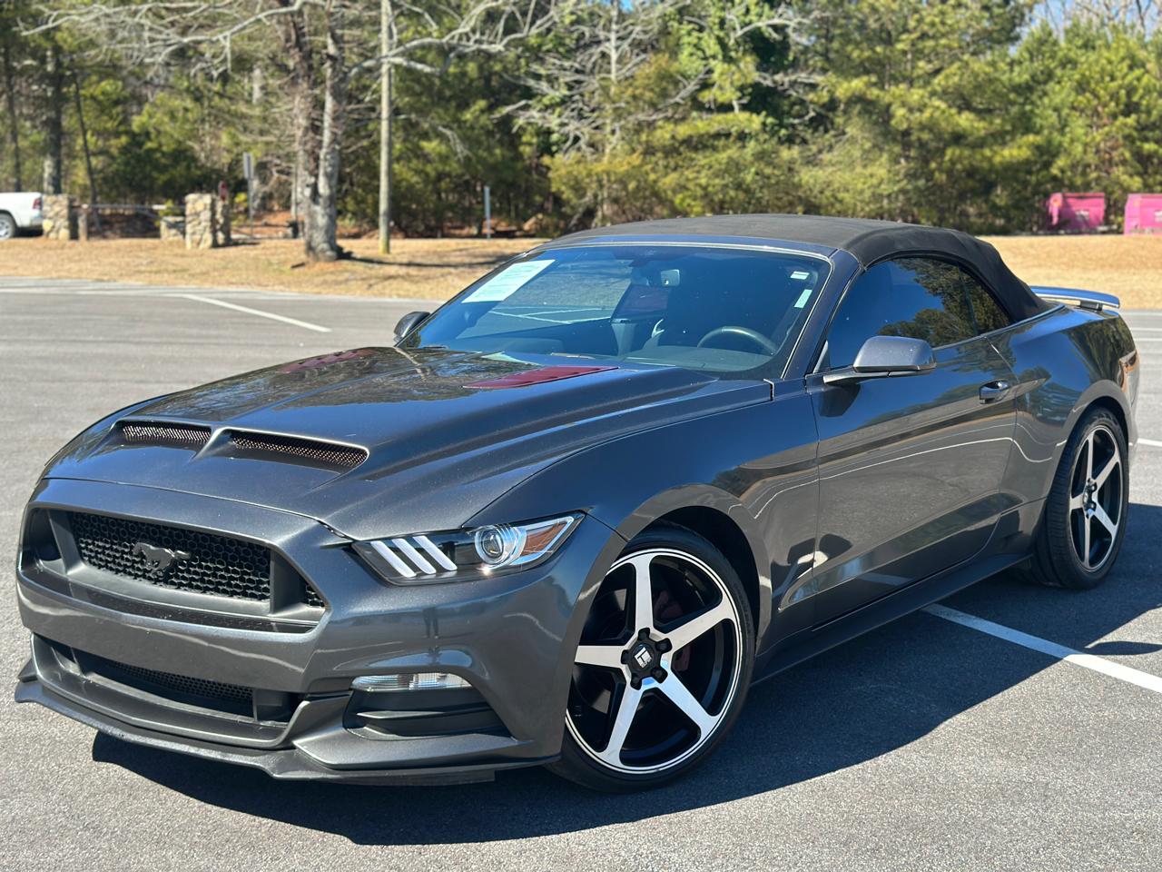 Ford Mustang 2dr Conv V6 2015