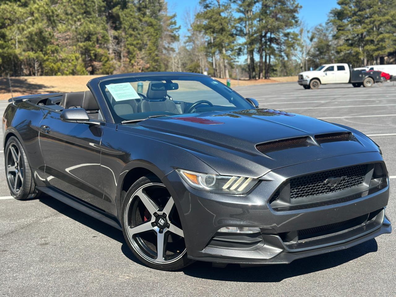 Ford Mustang 2dr Conv V6 2015
