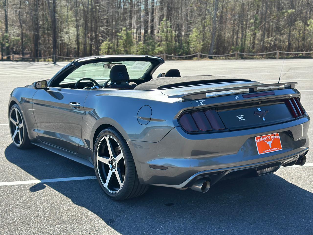 Ford Mustang 2dr Conv V6 2015