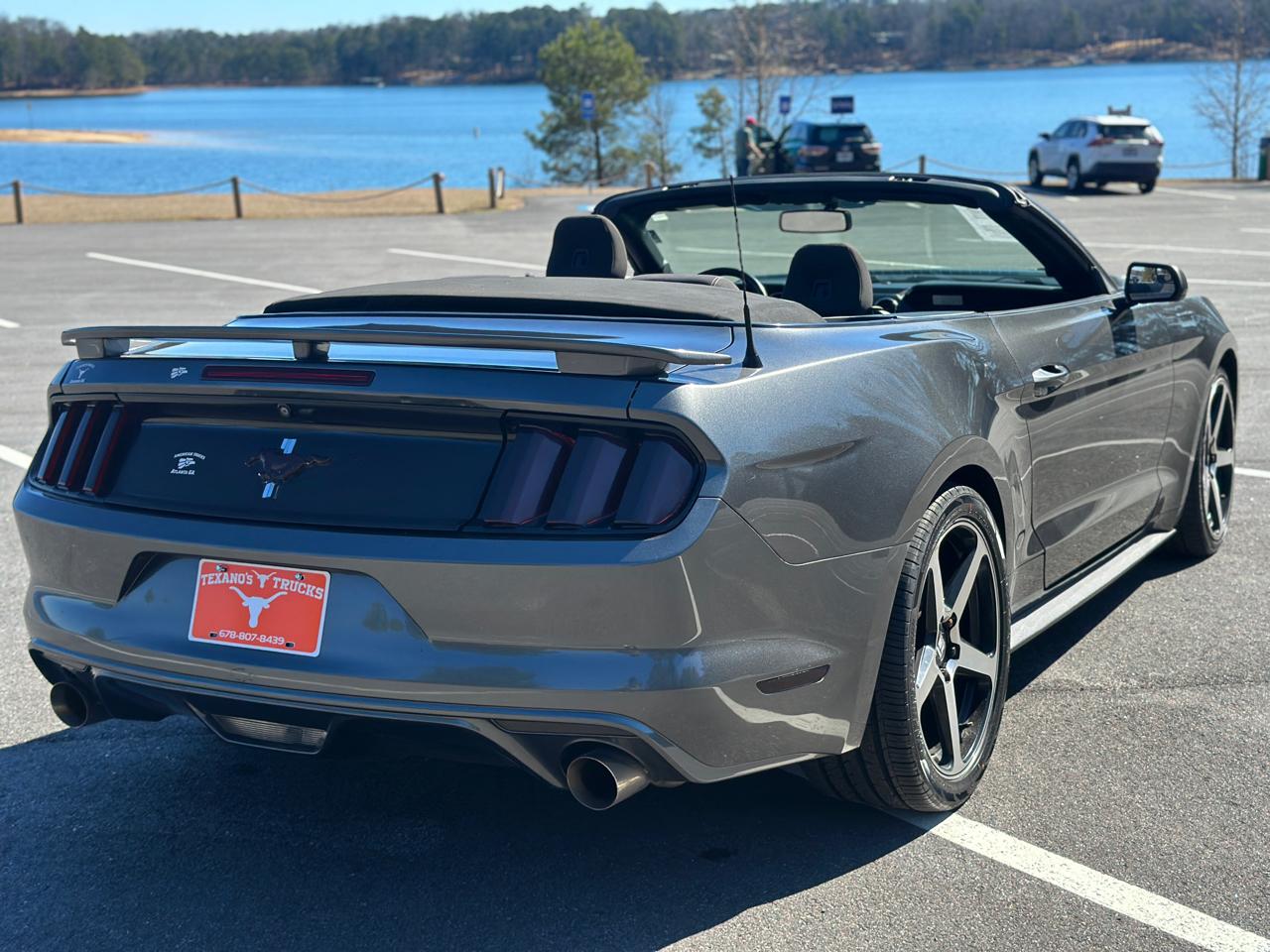 Ford Mustang 2dr Conv V6 2015