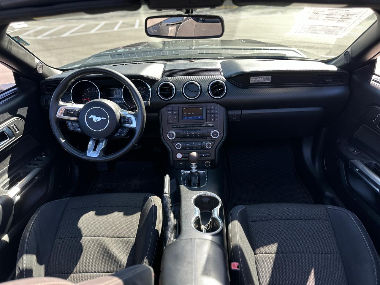 Ford Mustang 2dr Conv V6 2015