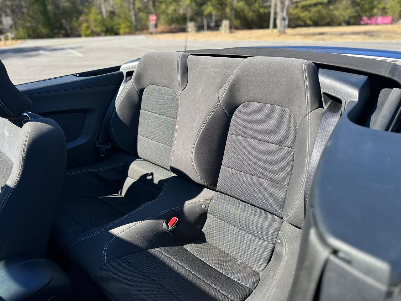 Ford Mustang 2dr Conv V6 2015