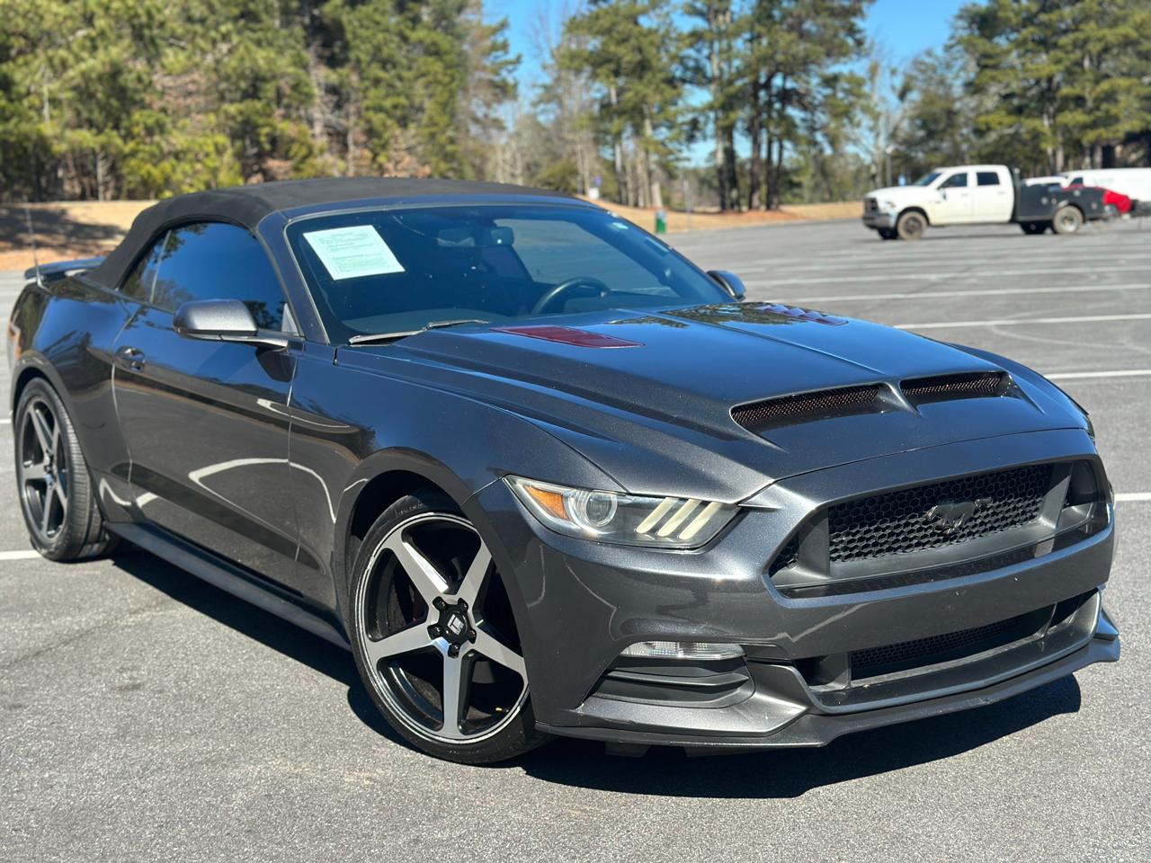 Ford Mustang 2dr Conv V6 2015
