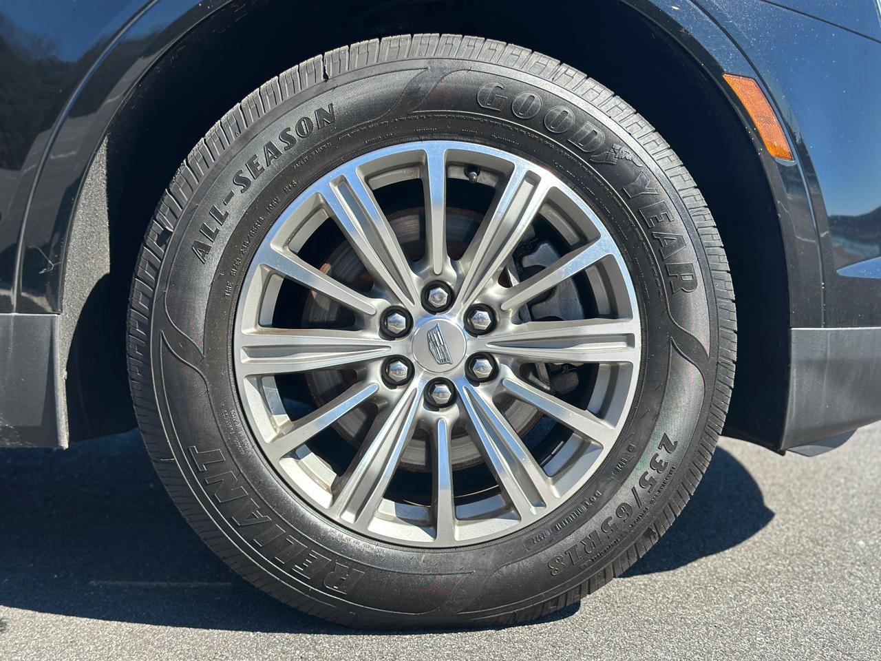 Cadillac XT5 FWD 4dr Luxury 2017