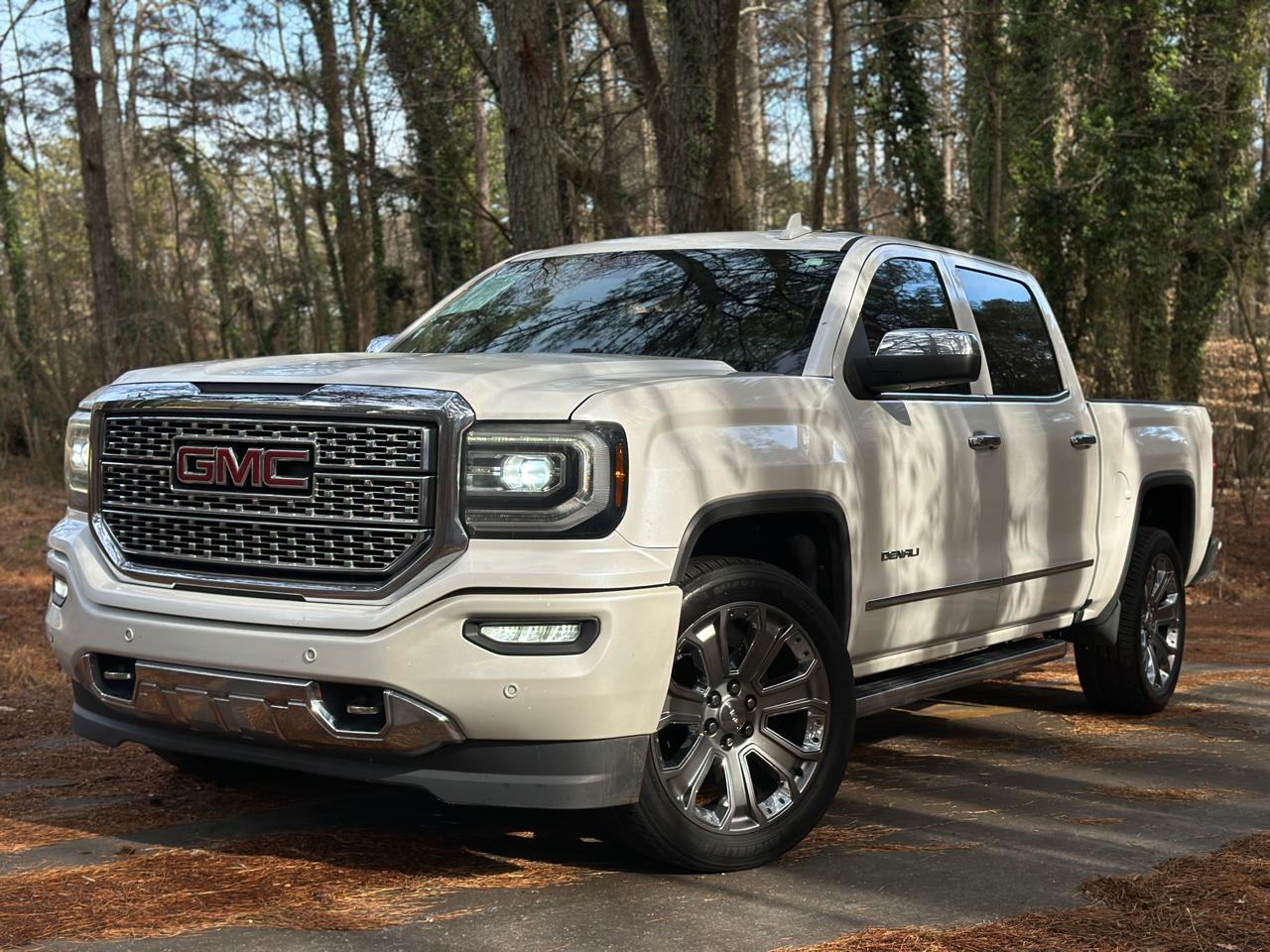 GMC Sierra 1500 4WD Crew Cab 143.5" Denali 2016