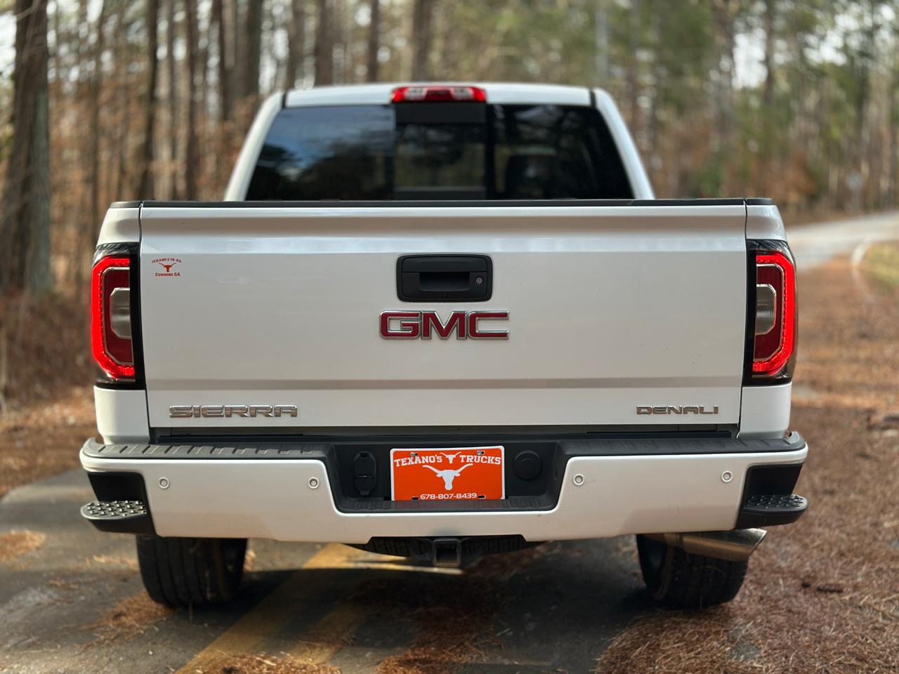 GMC Sierra 1500 4WD Crew Cab 143.5" Denali 2016