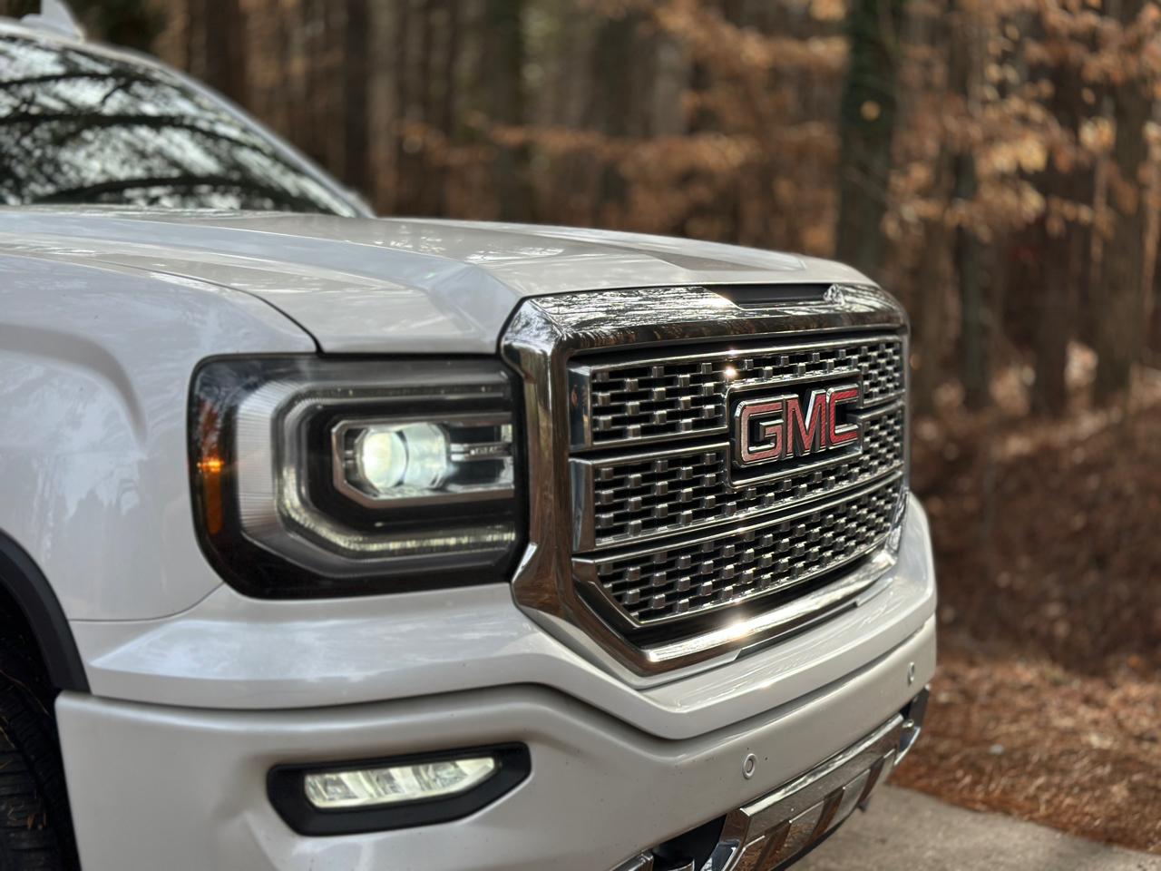 GMC Sierra 1500 4WD Crew Cab 143.5" Denali 2016