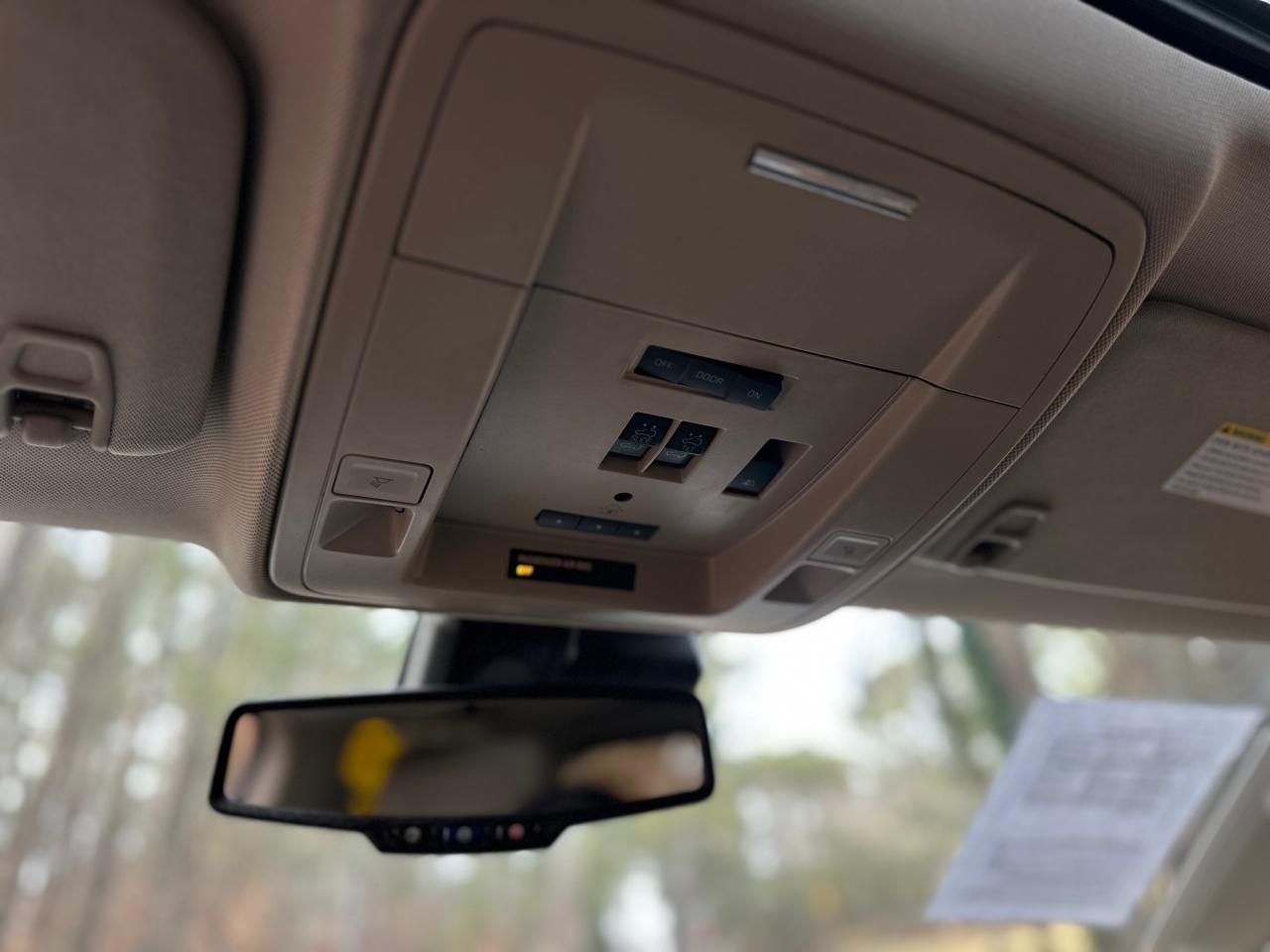 GMC Sierra 1500 4WD Crew Cab 143.5" Denali 2016