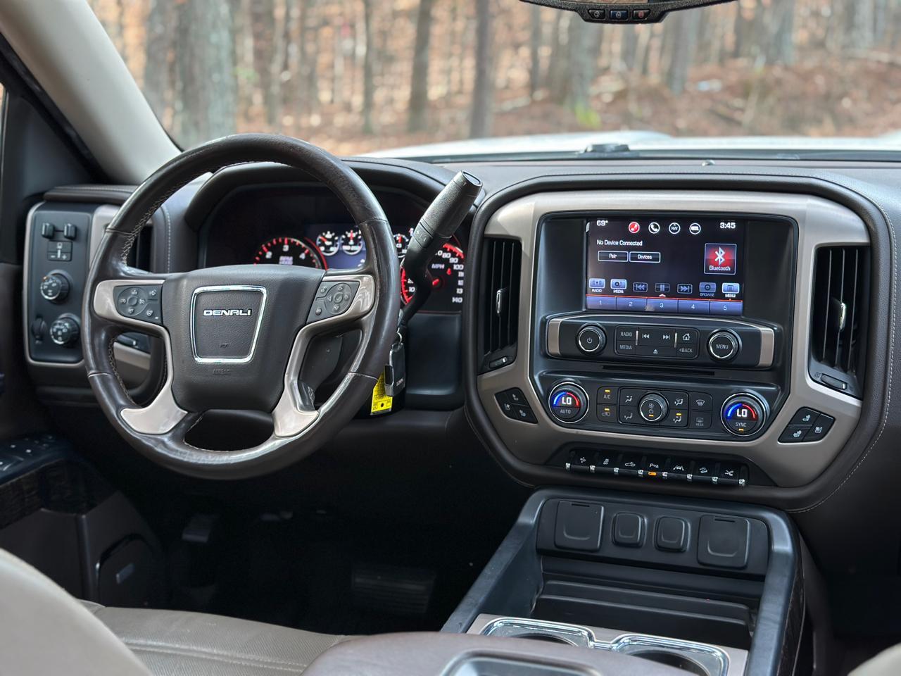 GMC Sierra 1500 4WD Crew Cab 143.5" Denali 2016