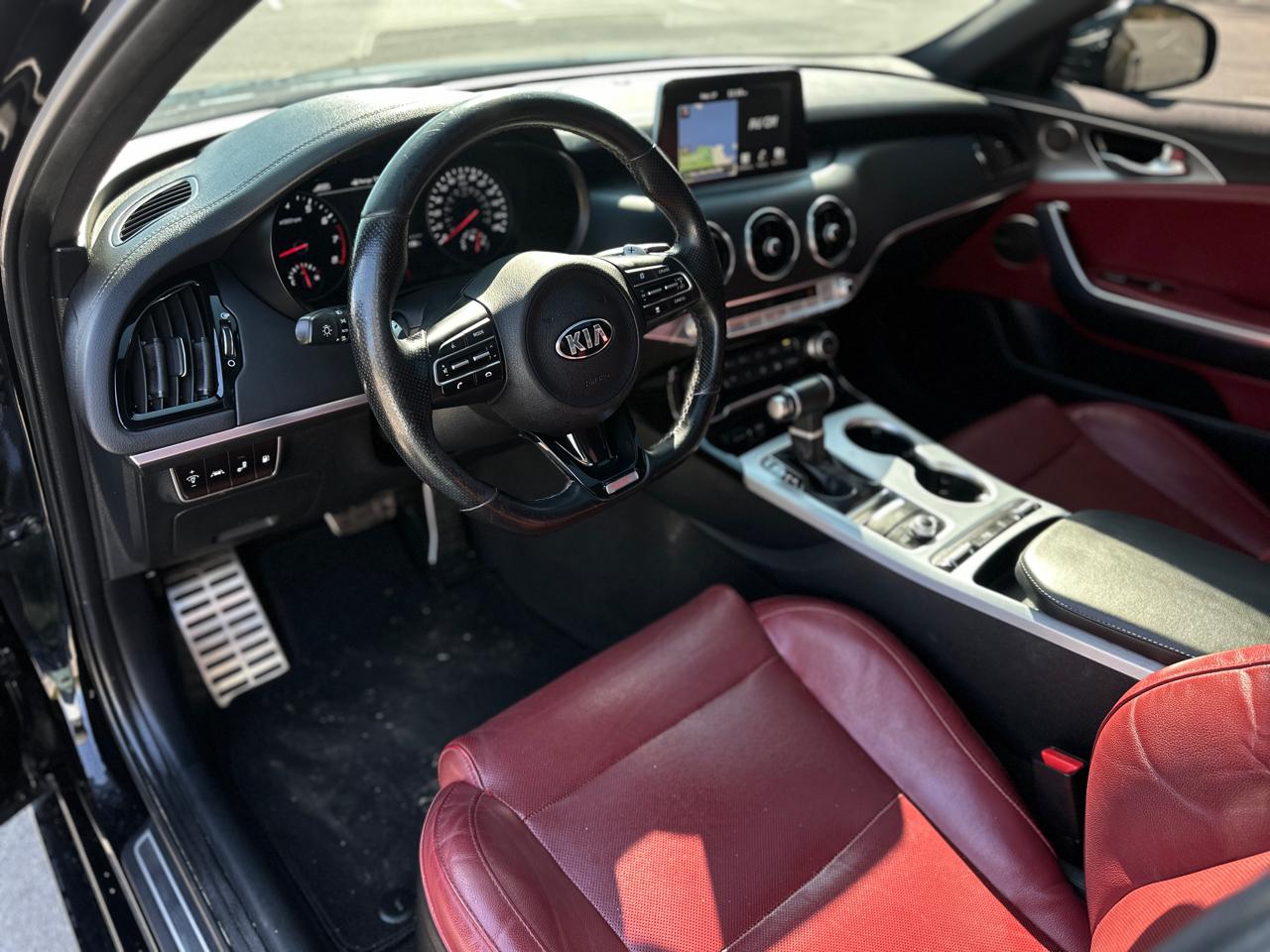 Kia Stinger GT1 RWD 2018