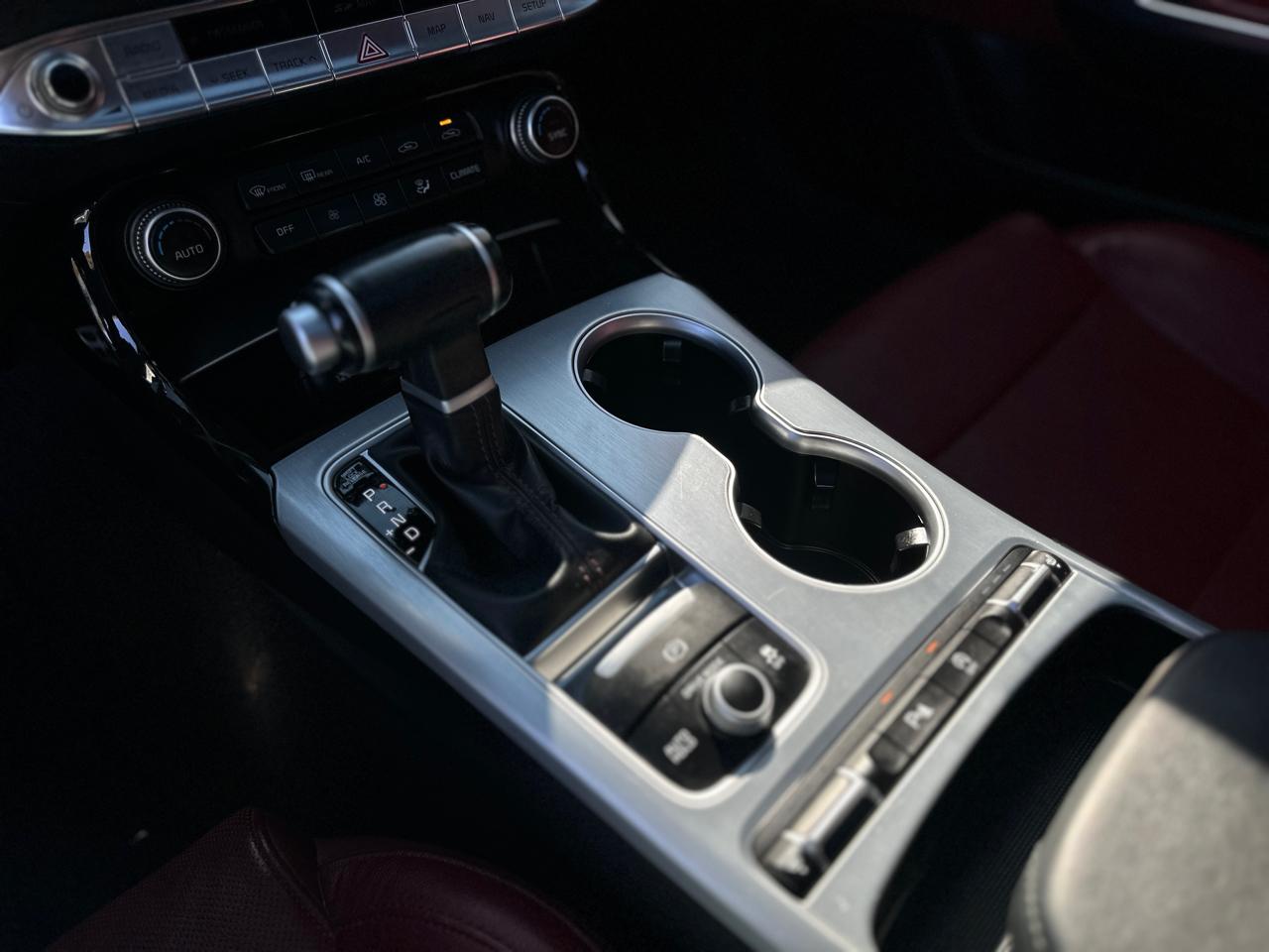 Kia Stinger GT1 RWD 2018