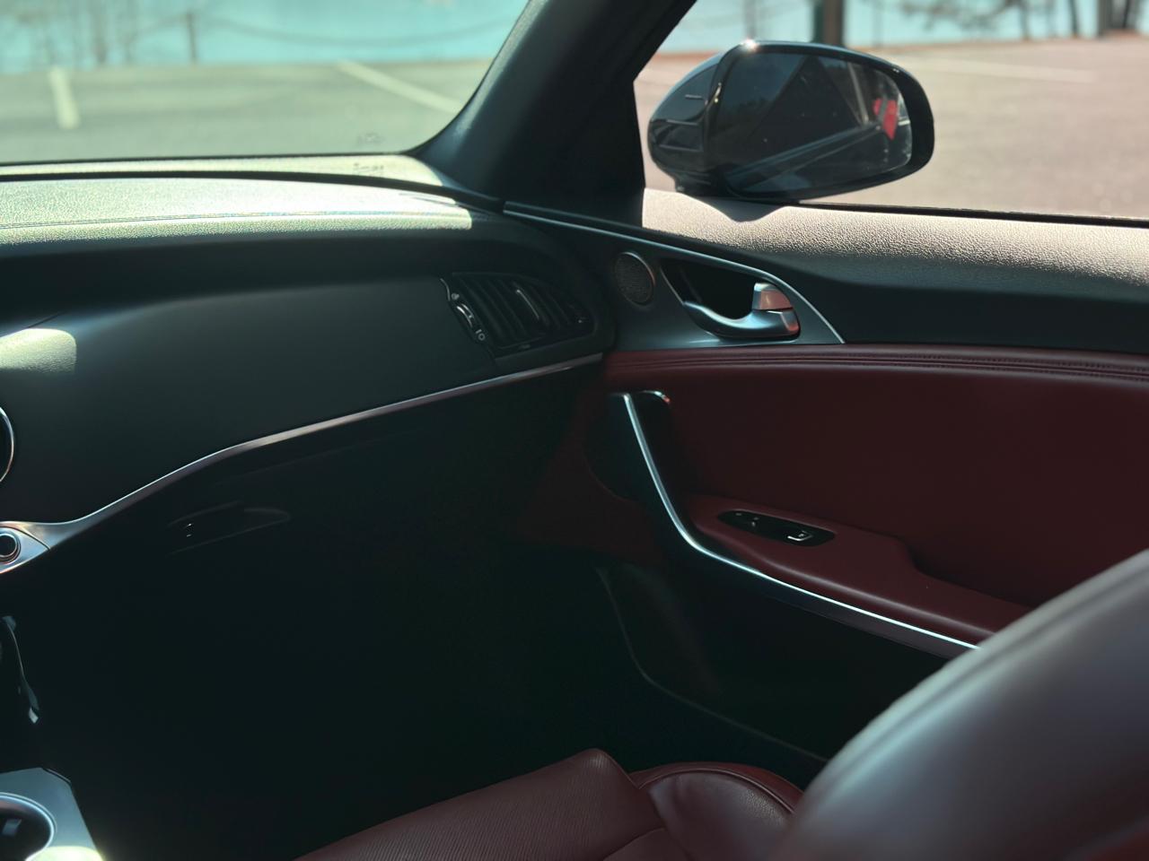 Kia Stinger GT1 RWD 2018