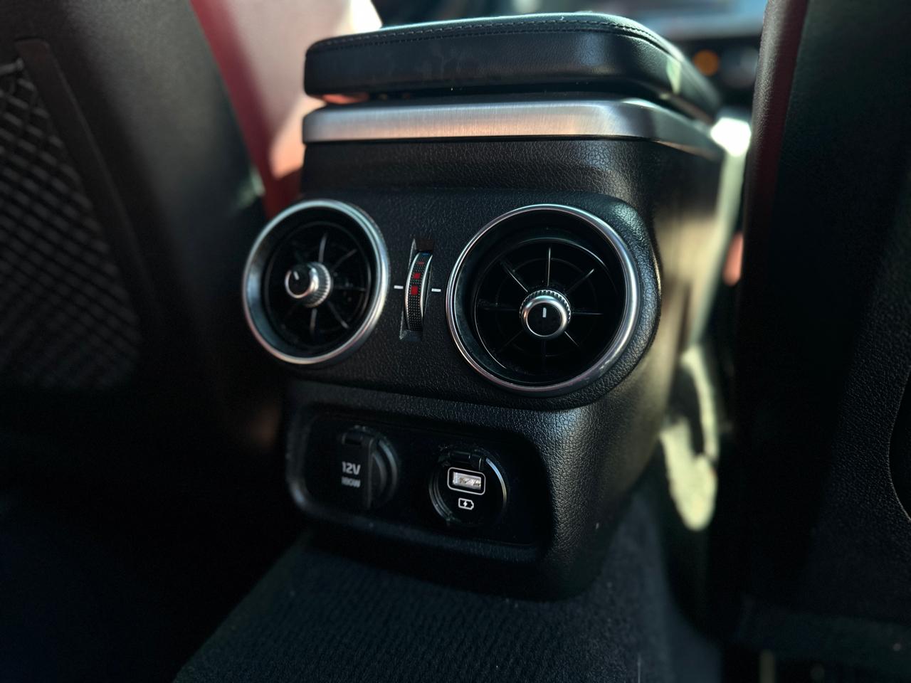 Kia Stinger GT1 RWD 2018