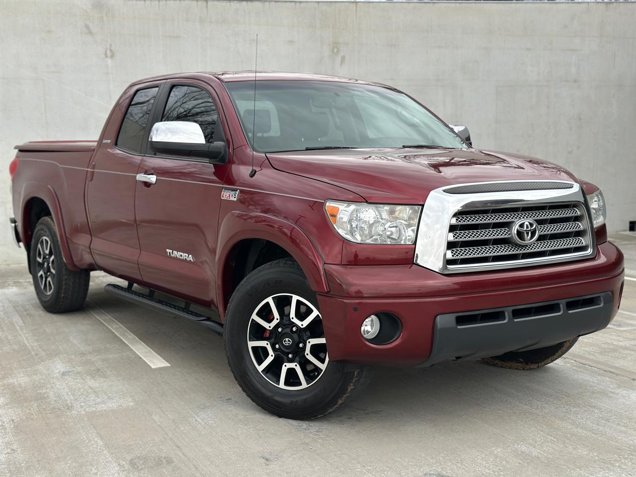 Toyota Tundra 2WD Double 145.7" 5.7L V8 LTD (Natl 2007