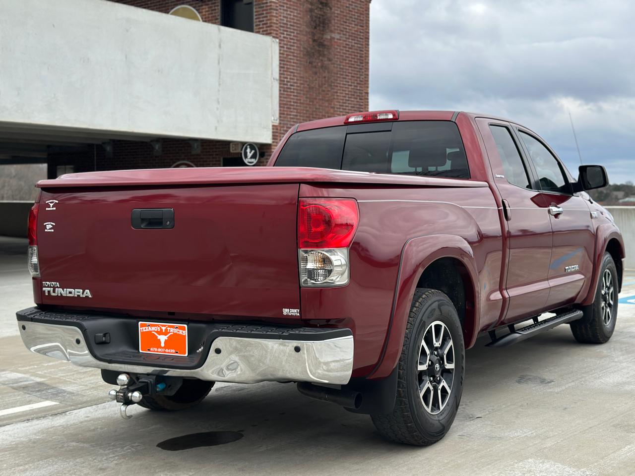 Toyota Tundra 2WD Double 145.7" 5.7L V8 LTD (Natl 2007