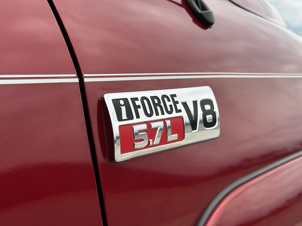 Toyota Tundra 2WD Double 145.7" 5.7L V8 LTD (Natl 2007