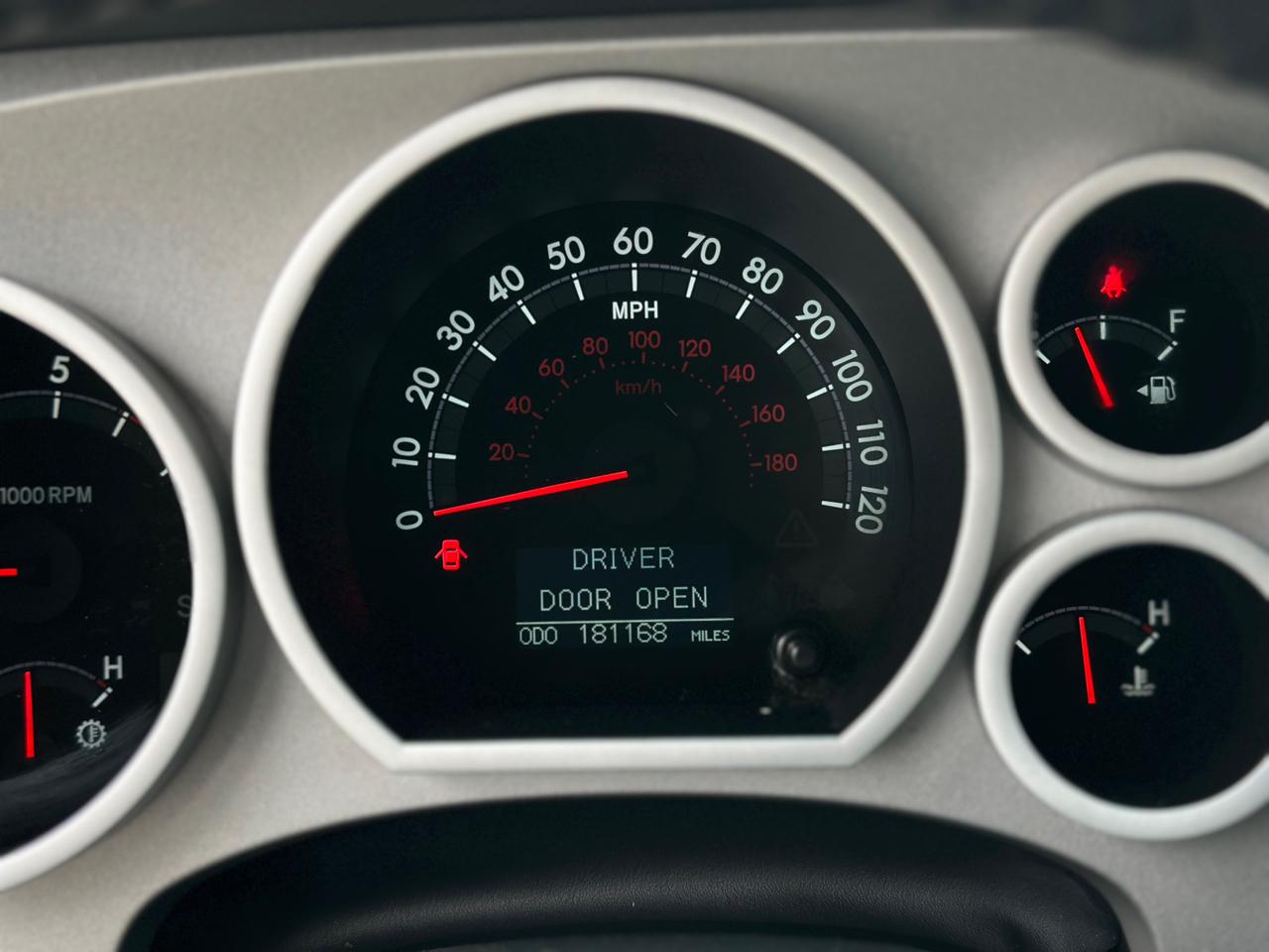 Toyota Tundra 2WD Double 145.7" 5.7L V8 LTD (Natl 2007