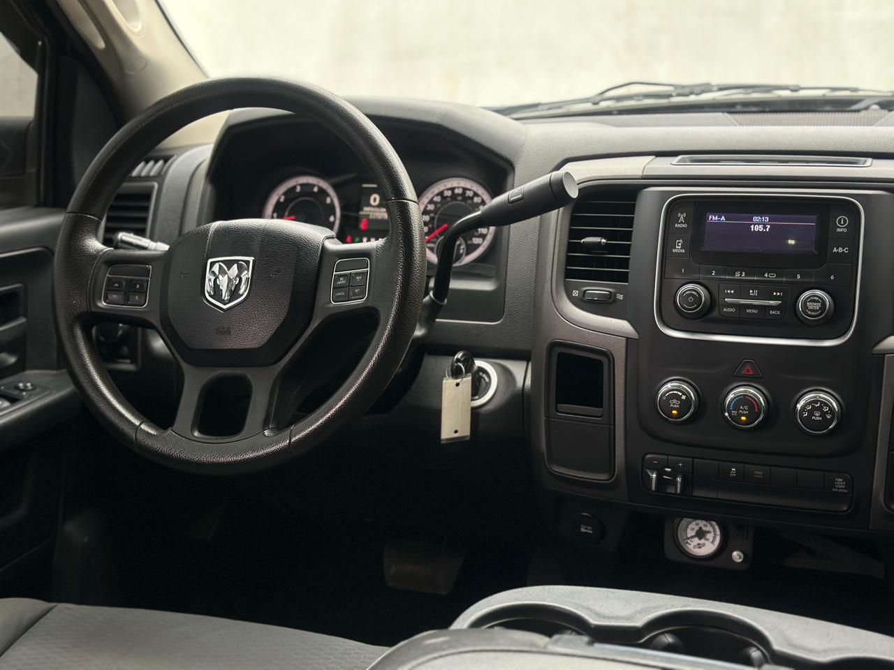 RAM 2500 4WD Crew Cab 149" Tradesman 2013