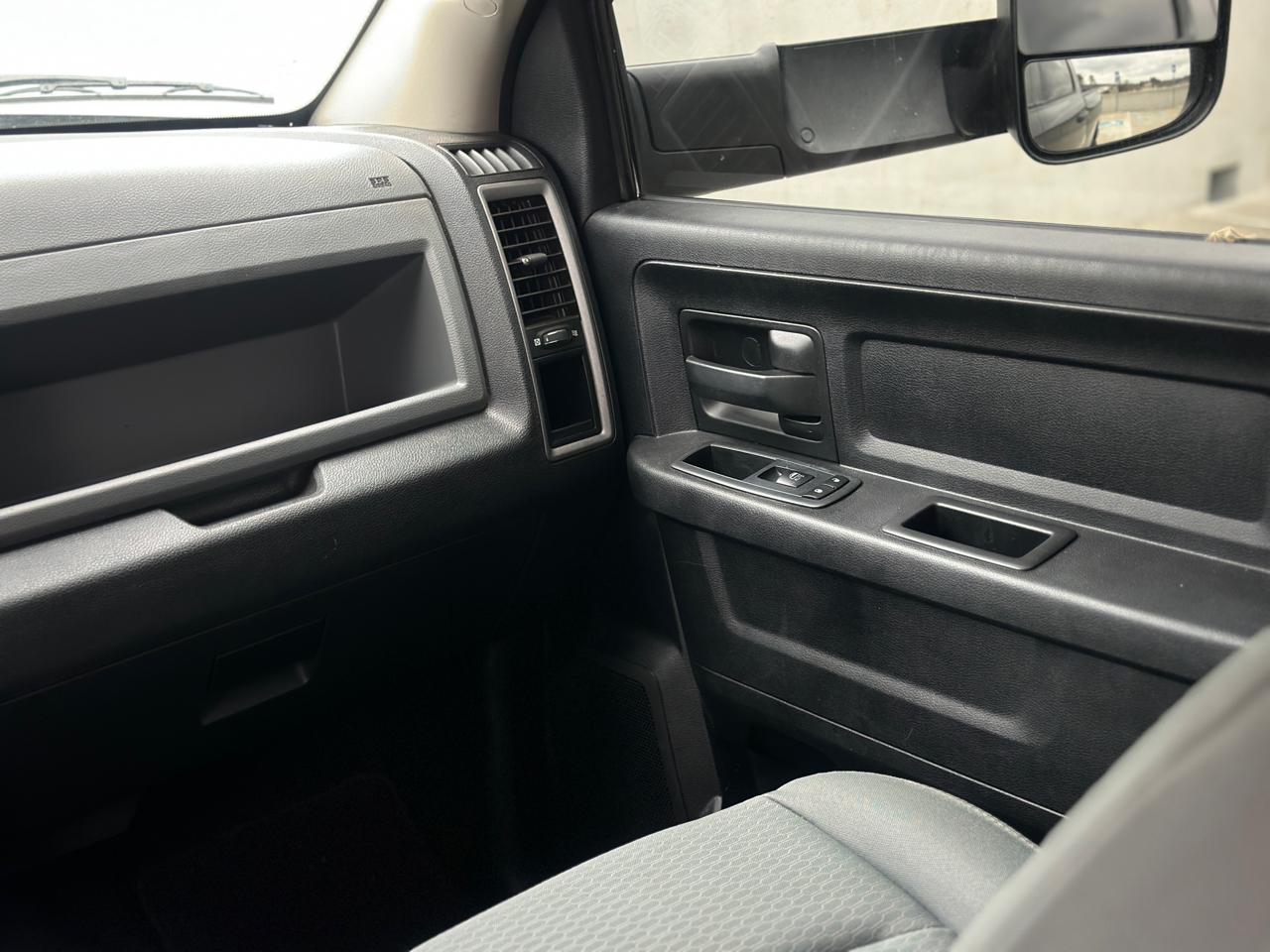 RAM 2500 4WD Crew Cab 149" Tradesman 2013