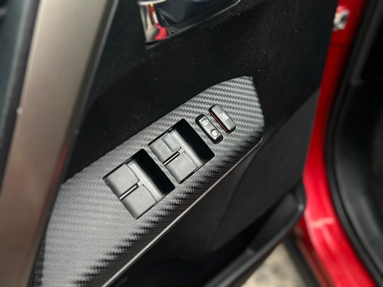 Toyota RAV4 FWD 4dr XLE (Natl) 2015