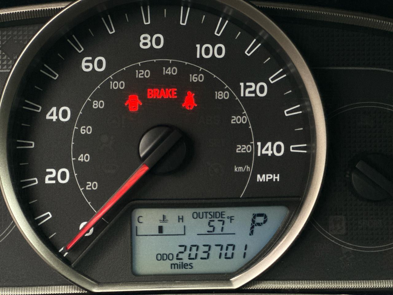 Toyota RAV4 FWD 4dr XLE (Natl) 2015