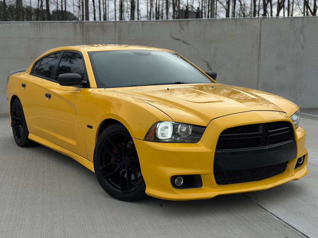 Dodge Charger 4dr Sdn SRT8 Super Bee RWD 2012