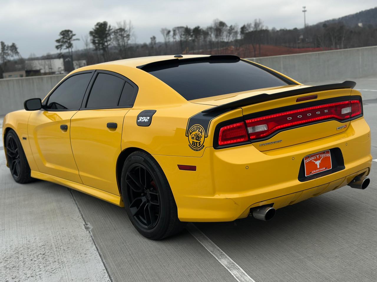Dodge Charger 4dr Sdn SRT8 Super Bee RWD 2012