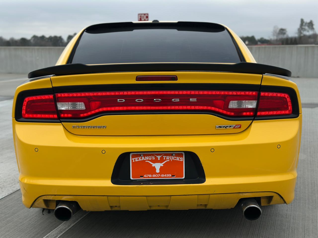 Dodge Charger 4dr Sdn SRT8 Super Bee RWD 2012